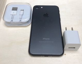 iPhone 7 32GB Factory Unlocked