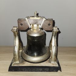 Vintage Liquor Decanter Liberty Bell Wind Up Music Cognac Bourbon Japan Empty