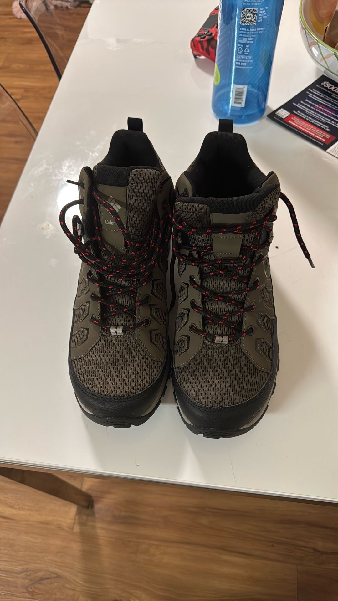 Brand New Columbia Men’s Boots Size 10.5 Brown/Black VM 8748-255 —