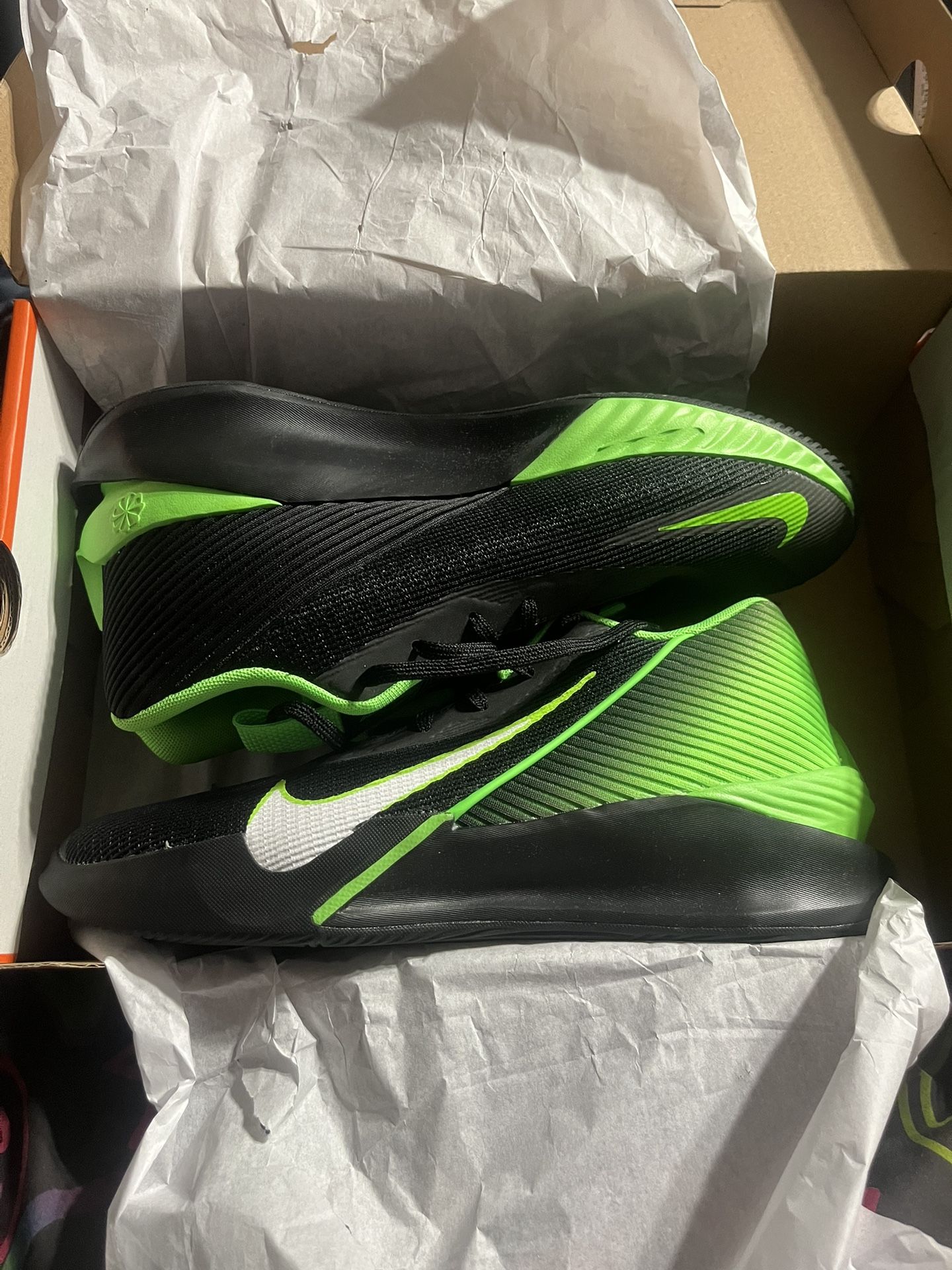 Nike G,T, Jump Academy