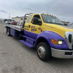 2011 Ford F-650