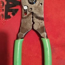 Snap On Multi-Function Strippers