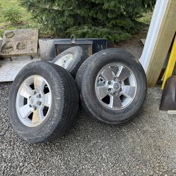Toyota Tacoma wheels and tires