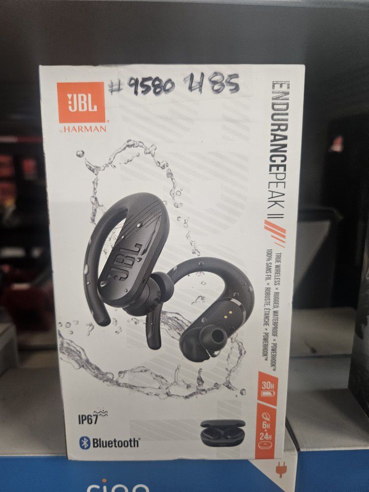 JBL Endurance Peak II - Waterproof True Wireless in-Ear Sport Headphones - Black, Small