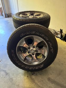 Bridgestone Dueler A/T Tires 18”