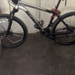 27.5. SCHWINN AL COMP MOUNTAIN BIKE.
