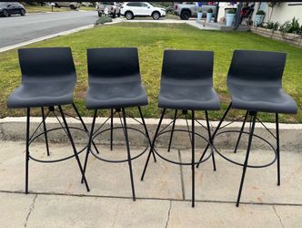 Black Swivel Bar Stools