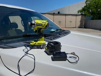 Ryobi impacto batería y cargador