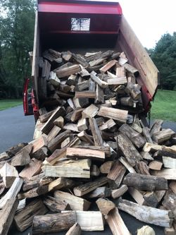 Firewood Seasoned 200.00 free Delivery Local area