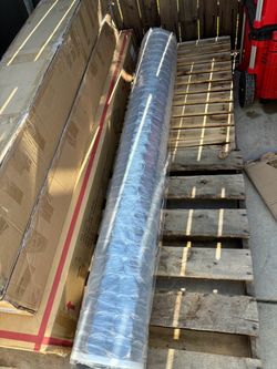 King mattress new