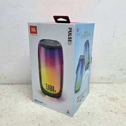 JBL Pulse Five!! NEW!! Color black 