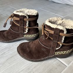 UGG 5178 COVE Dark Brown (Espresso) Suede Shearling Ankle Boots Womens Size 8