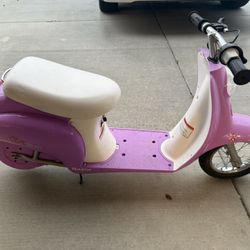 Razor Betty Moped Scooter
