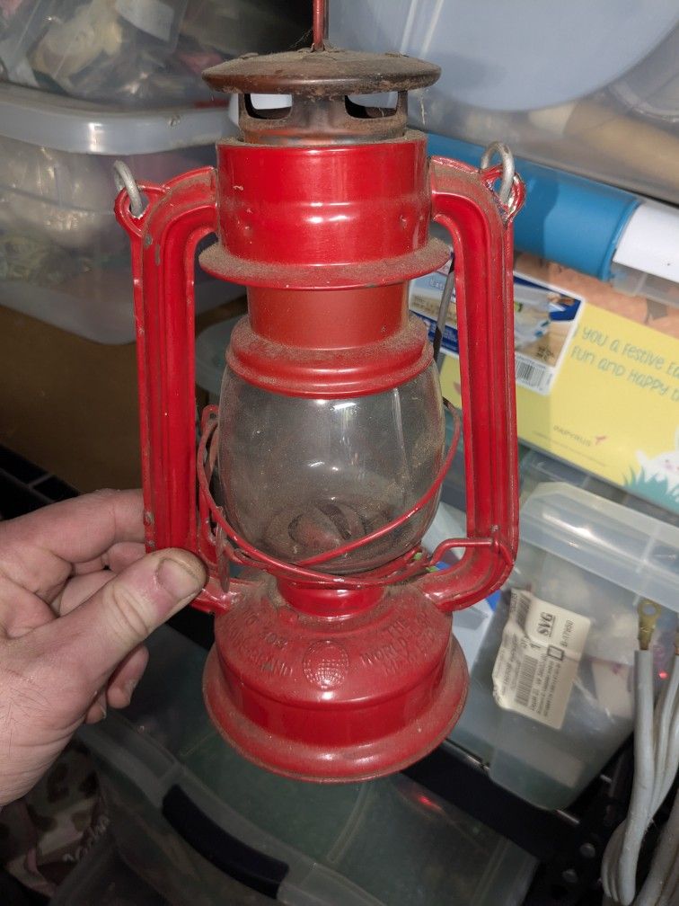 Vintage Oil Lamp In Great Condition