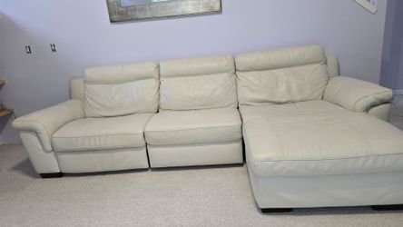 Macys whitw leather sofa
