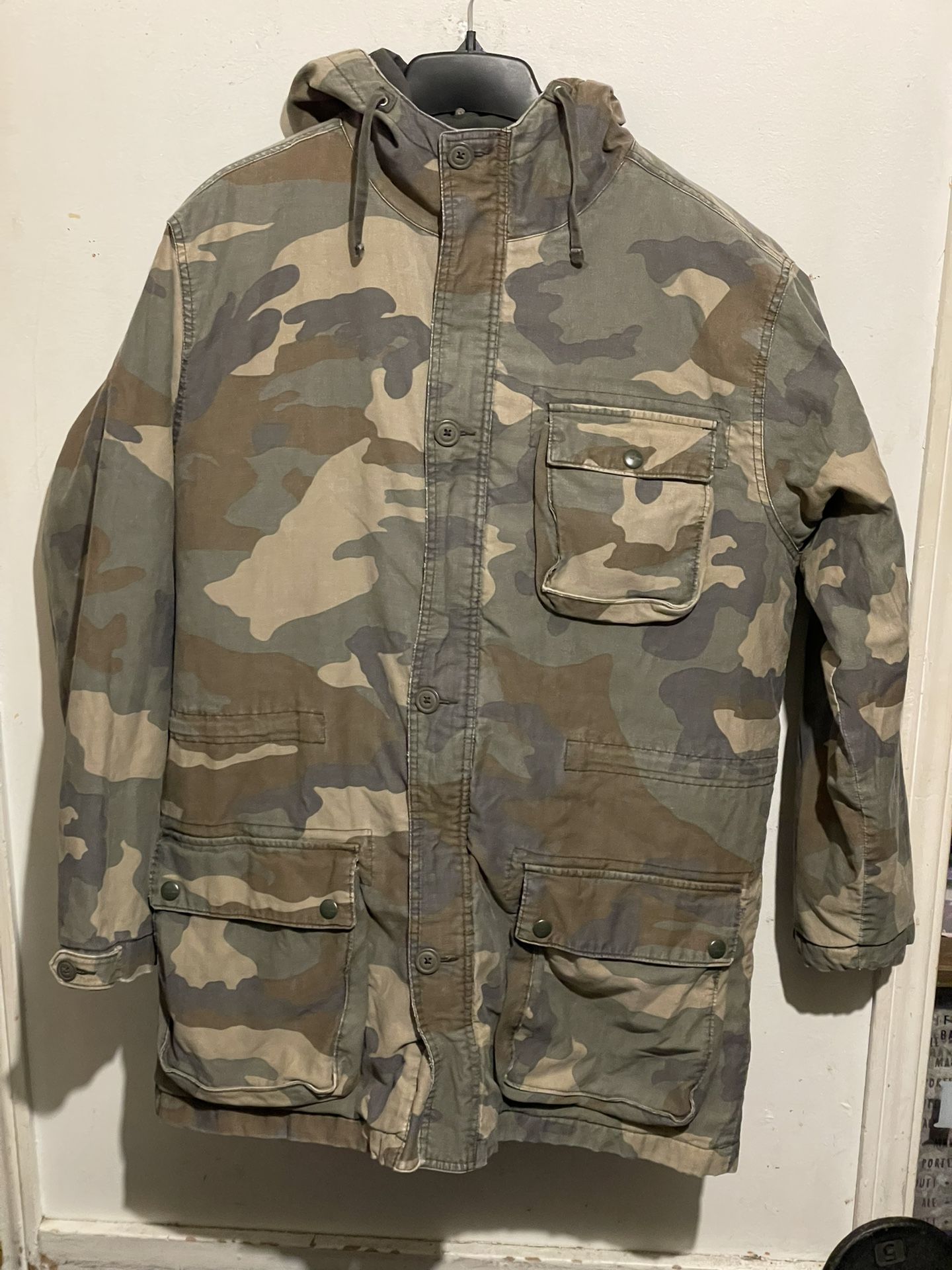 Old Navy Camo Army Jacket Size  L VINTAGE Coat  