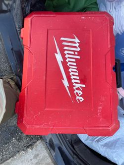 Milwaukee bandsaw corded