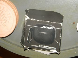 Bose Ultra Open Earbuds Charging Case Cover - Black