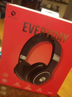 Raycon Headphones Brand New Sealed Box