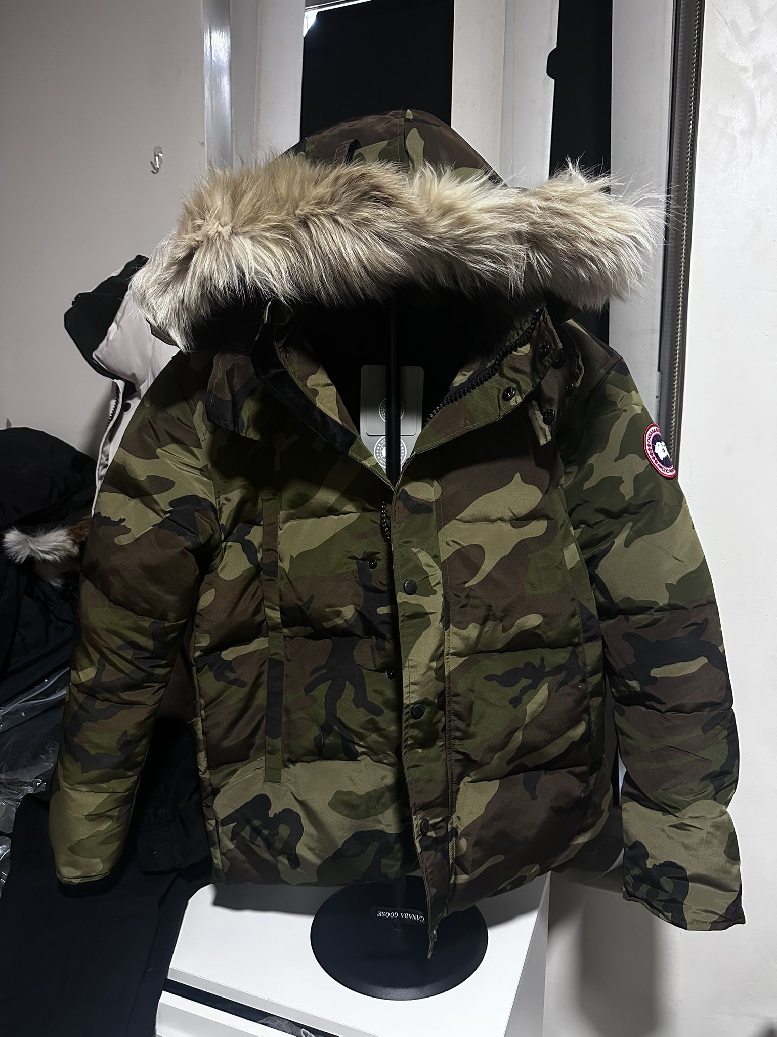 Canada Goose WYNDHAM Parka Camouflage *SIZE XL*