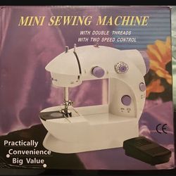 mini sewing machine