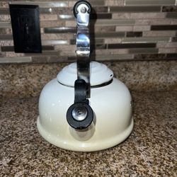 Tea Kettle 