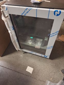24 inch Beverage Center