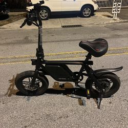 BRAND NEW ELECTRIC JETSON. BIKE FOR SALE
