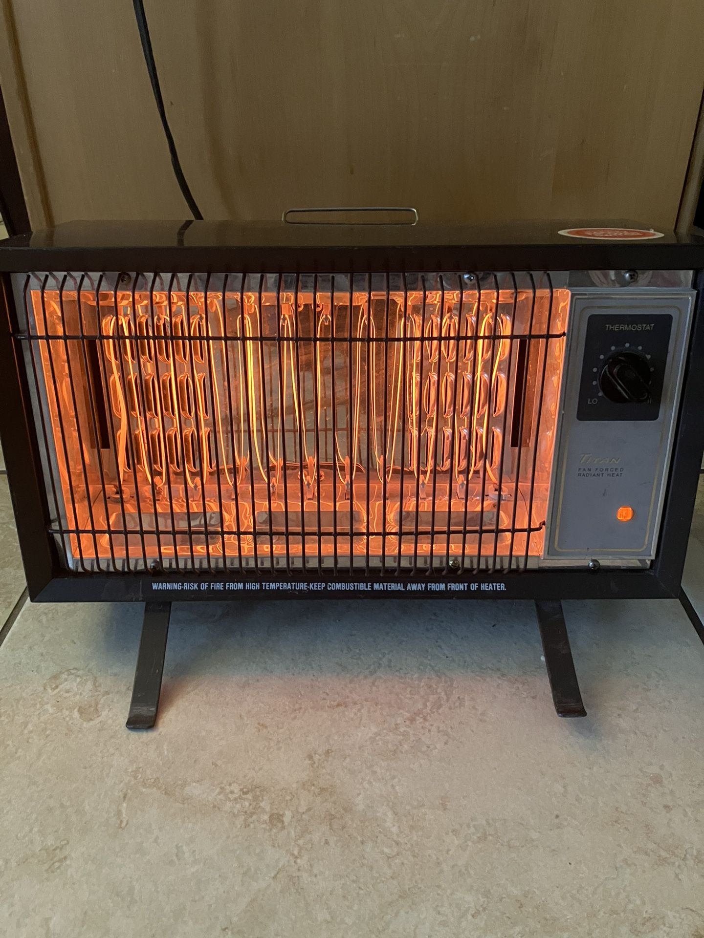 Vintage Titan Electric Heater for Sale in Salt Lake City, UT - OfferUp