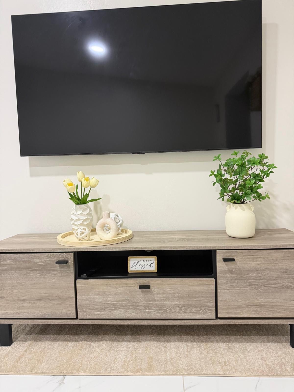 TV Stand 65” City Furniture