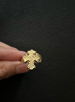 Gold cross ring