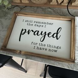 Sign / Home Decor 