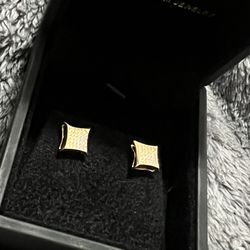 14k Gold 2 Tone Diamond Earrings 