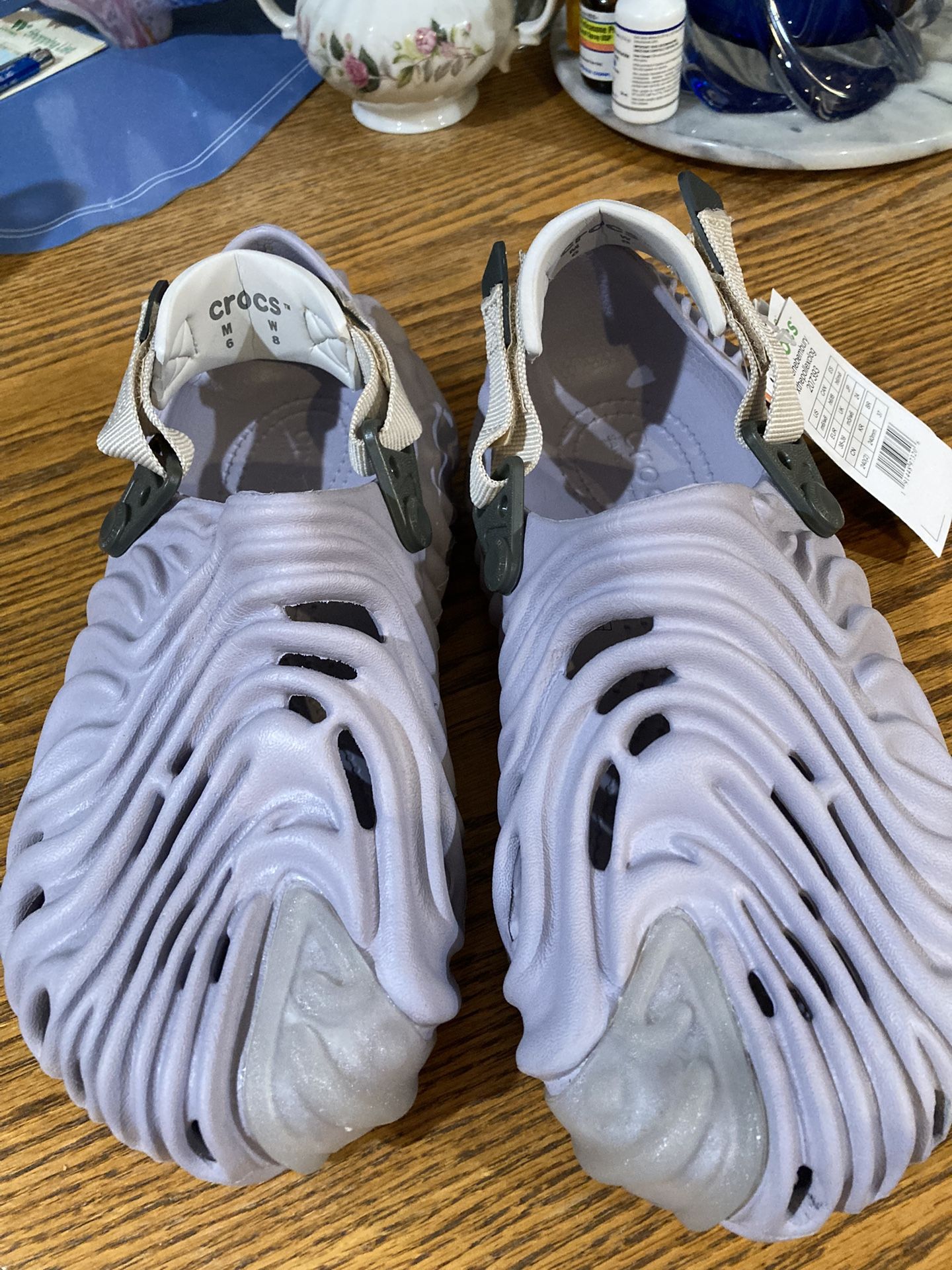 NWT Salehebembury Xthepollexclog Crocs Mens 6–Womens 8 Light Purple