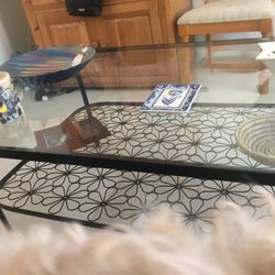 Coffee Table And Cute Side Tables  