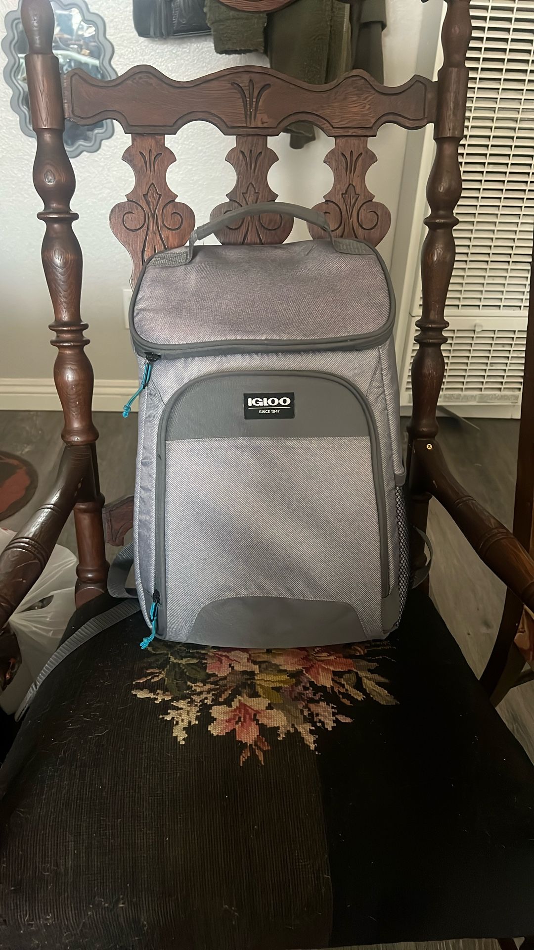 Igloo Laguna Soft Sided Cooler Backpack