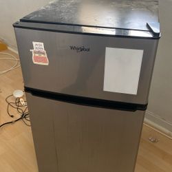 Form Refrigerator 