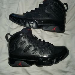 Bred 9 size 11.5