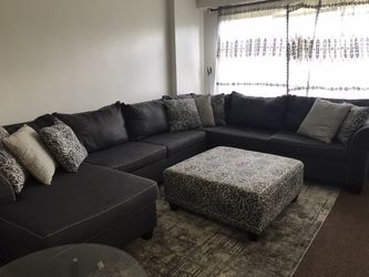Sofa with Othman