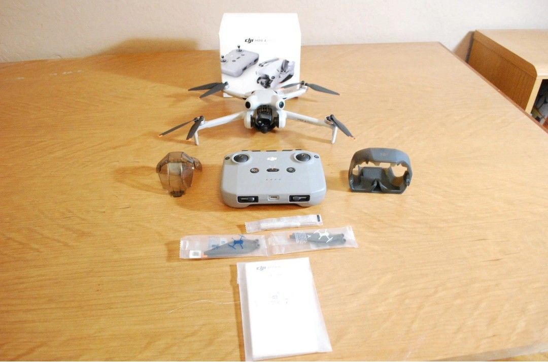 DJI Mini 4 Pro Drone