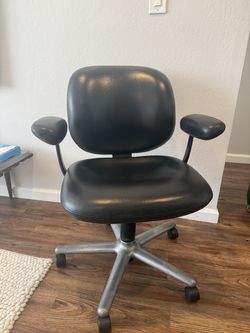 Vintage Herman Miller Ergon 2 Chair, Black Leather, Aluminum Base