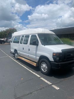 2010 Ford Econoline