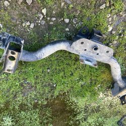 Tow Hitch Assembly Off 2018 Dodge 1500