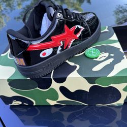 BAPESTAR BLACK RED Ape 