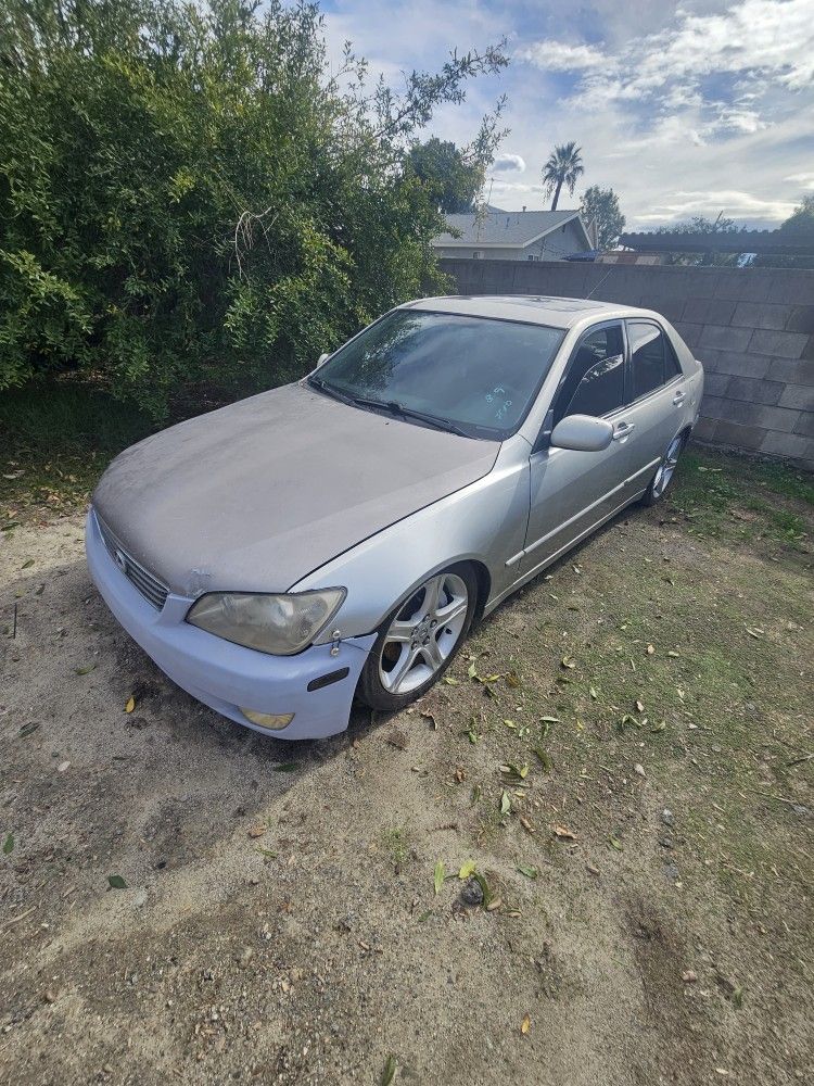 2003 Lexus IS 300