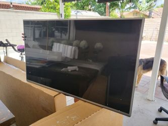LG 49 inch tv good condition rialto location