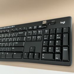 Logi Wireless Keyboard & Mouse Set