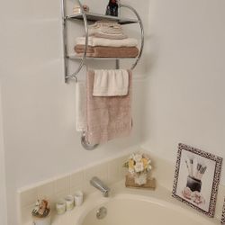 Towel Holder 
