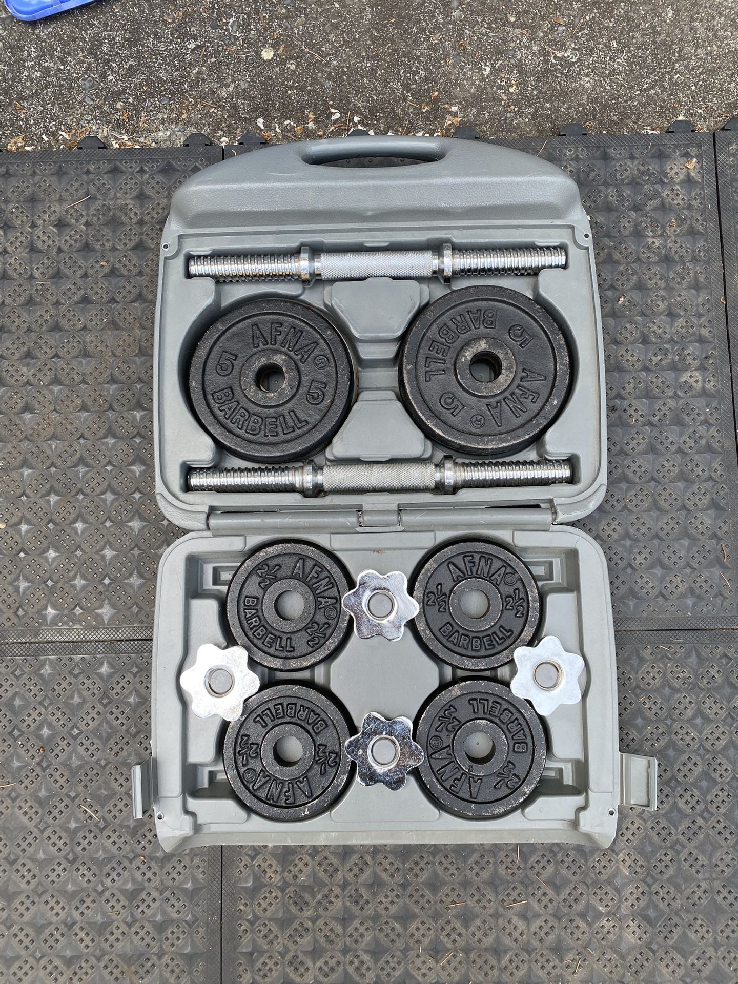 Adjustable Dumbbell Set