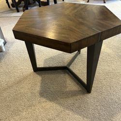 American Drew Coffee Table